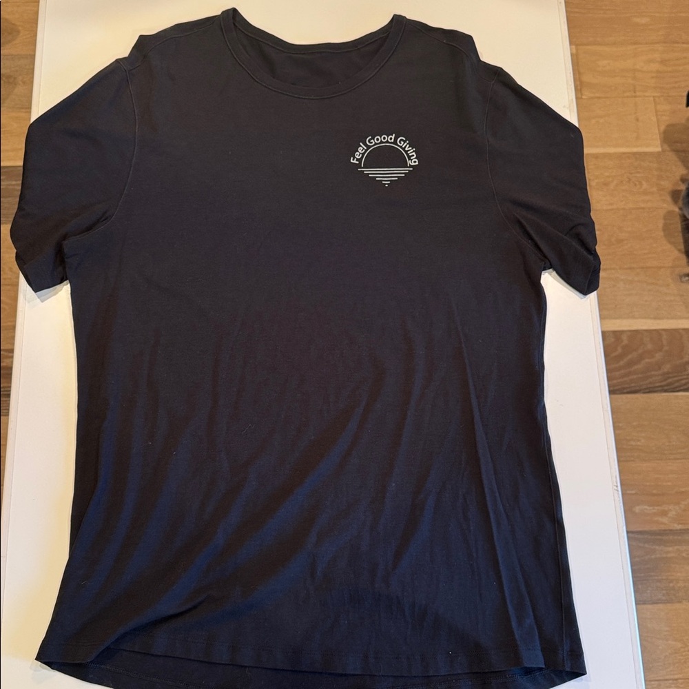 Feel Good Graphic 5 year basic Black T-Shirt